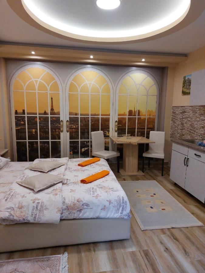 Apartmani Knezevic 兹拉蒂博尔 外观 照片